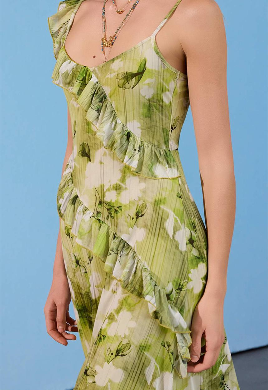 Trendyol - Limited Edition Bell-Shaped Tulle Dress with Spaghetti Straps - green