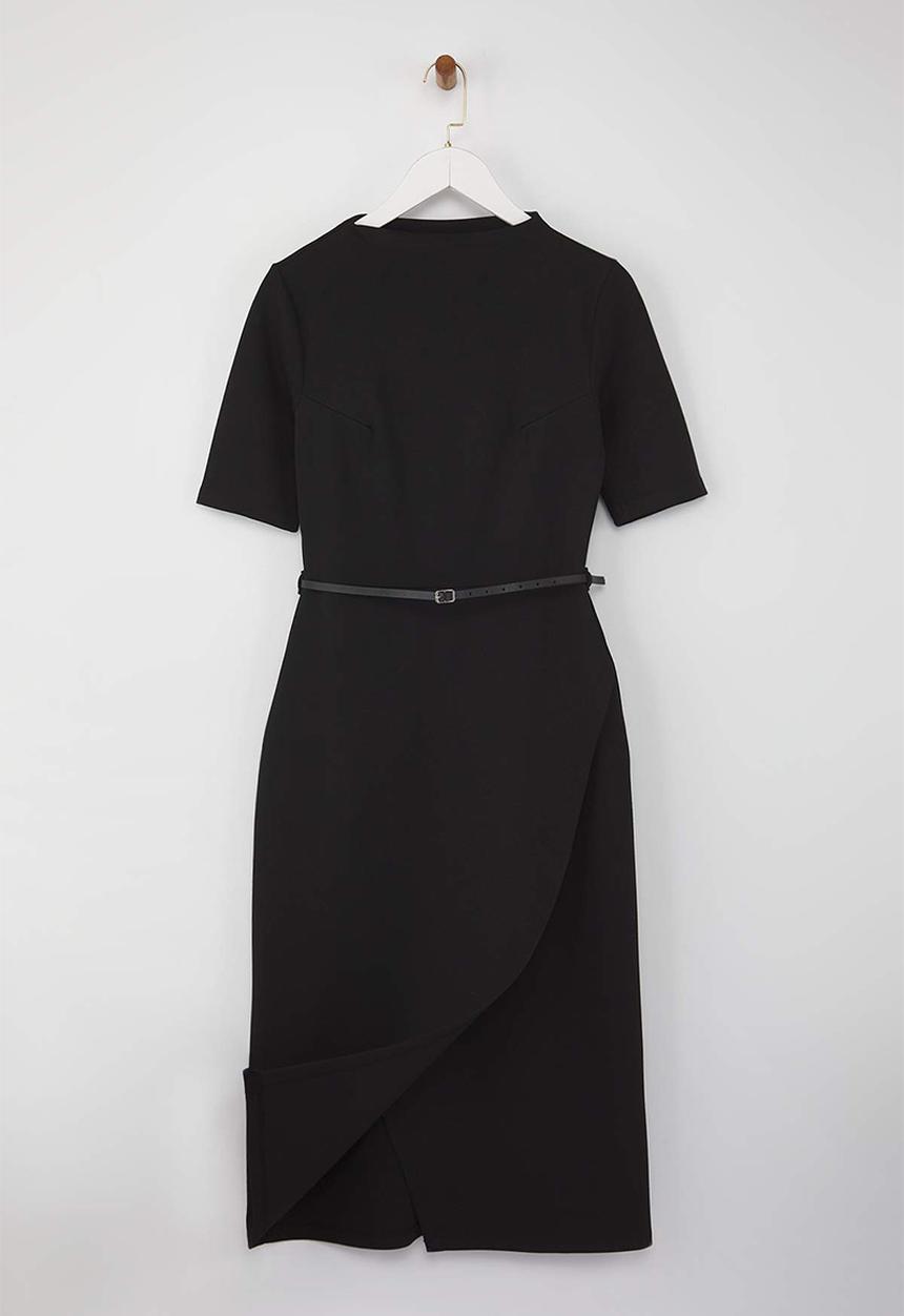 Trendyol - Belted Three-Quarter Sleeve Midi Knit Dress - Black