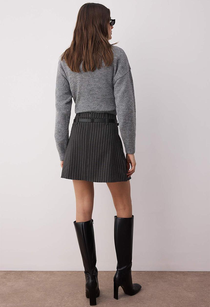 Trendyol - Belted Striped A-Line Mini Skirt - Anthracite