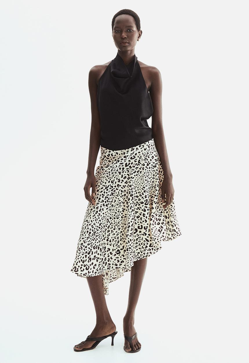 H&M - Asymmetric Viscose Skirt - cream/leopard print - 1337639002