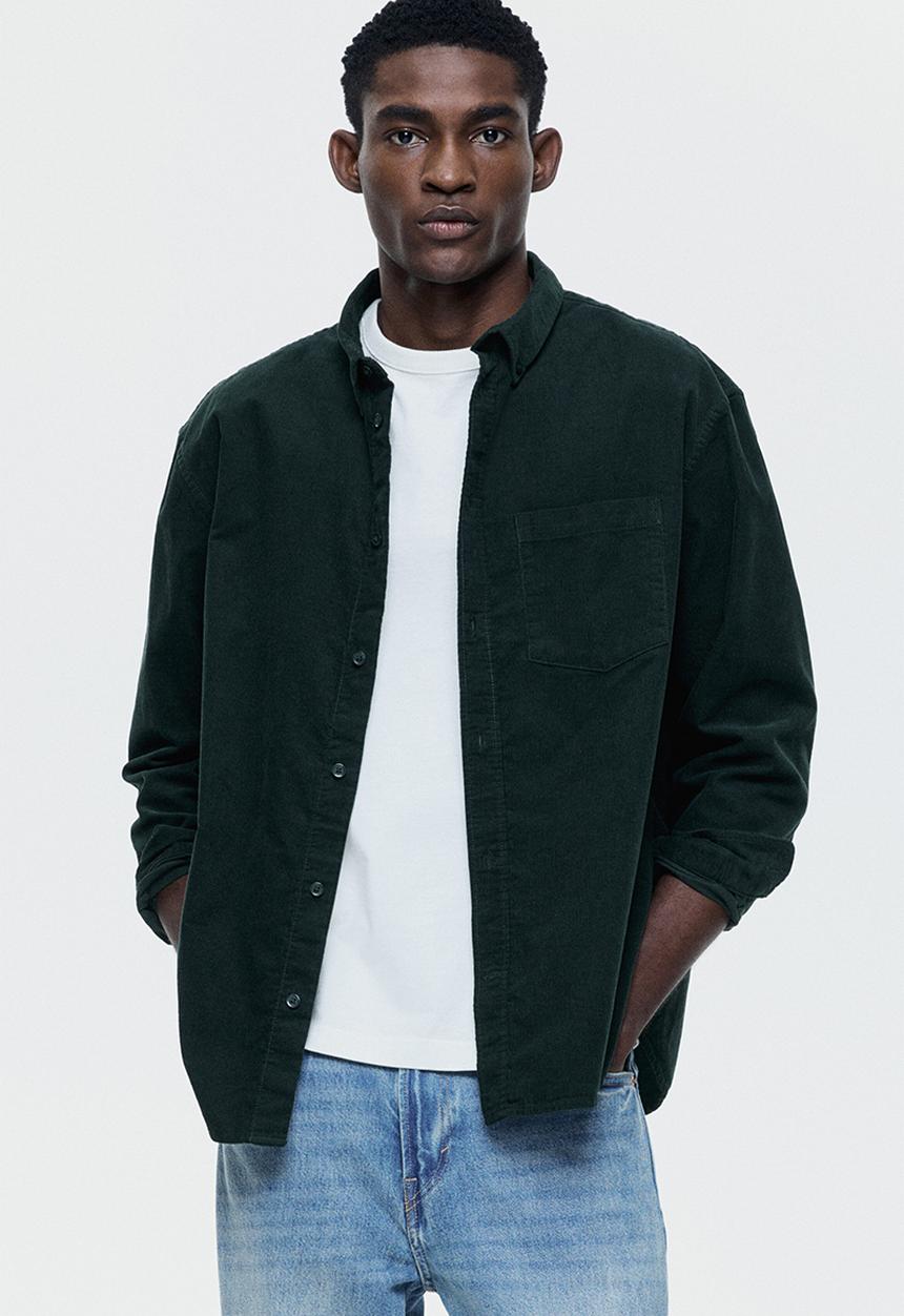 H&M - Regular fit corduroy shirt - dark green