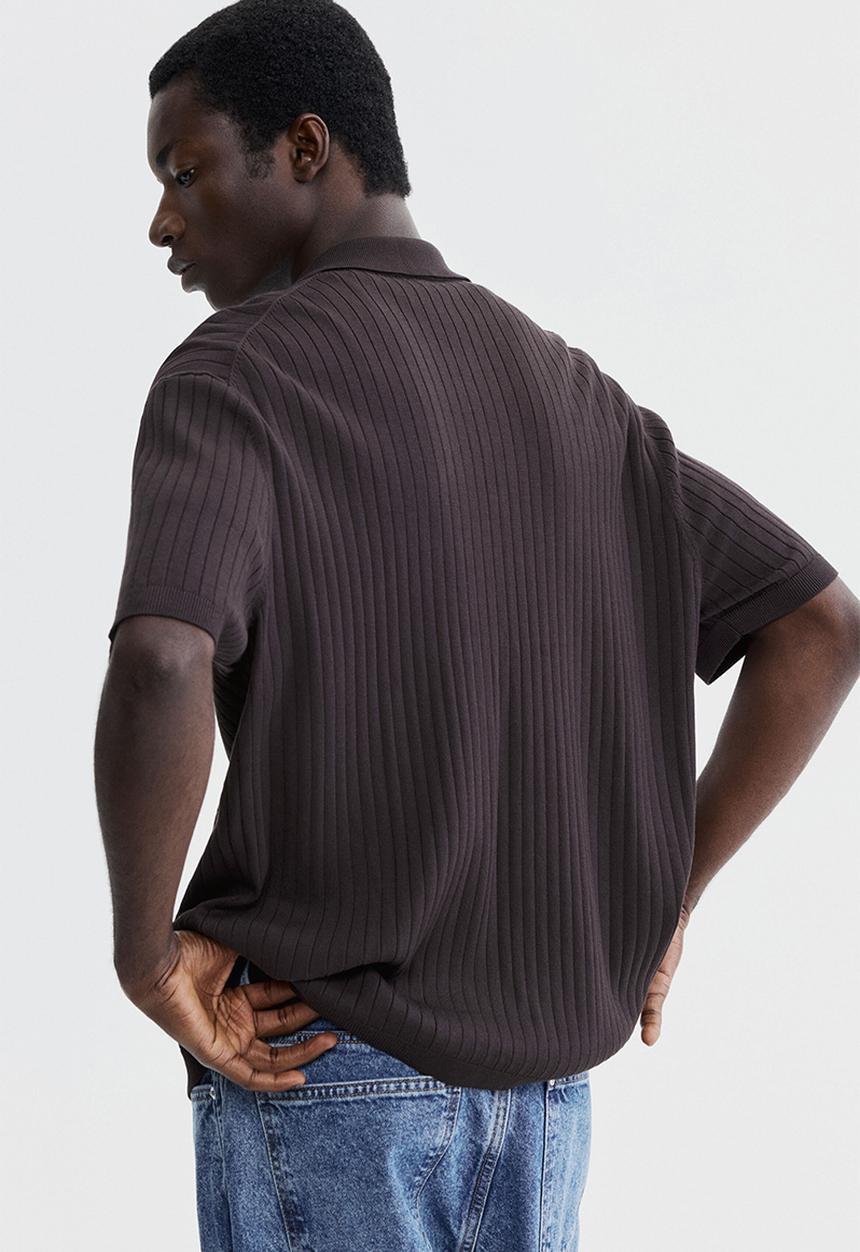 H&M - Regular fit rib-knit shirt - dark brown