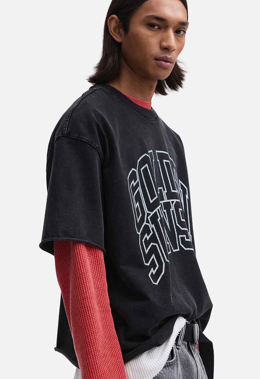 H&M - Oversized fit boxy-style t-shirt - black/golden sunset