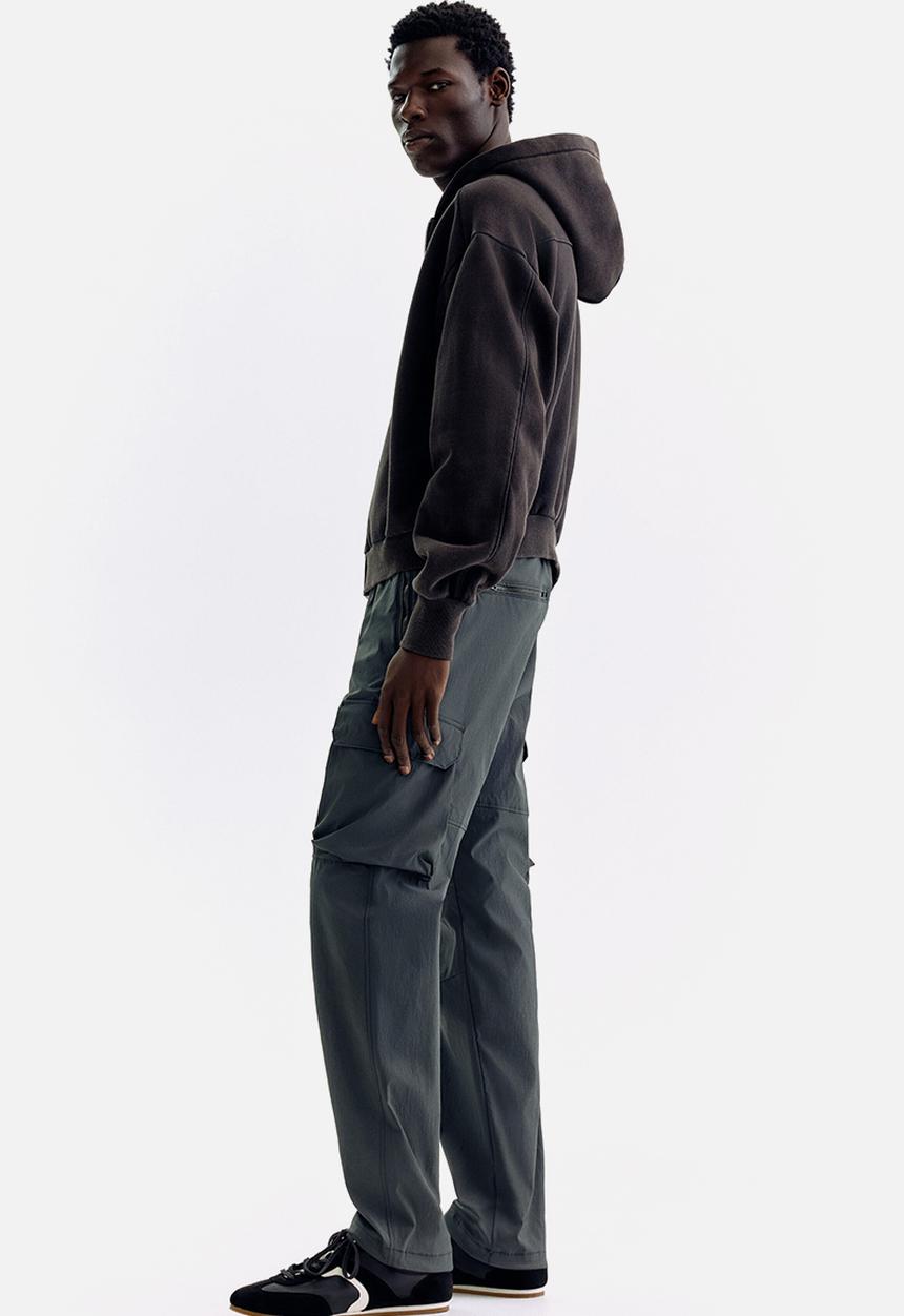 H&M - Regular fit nylon cargo trousers - dark grey
