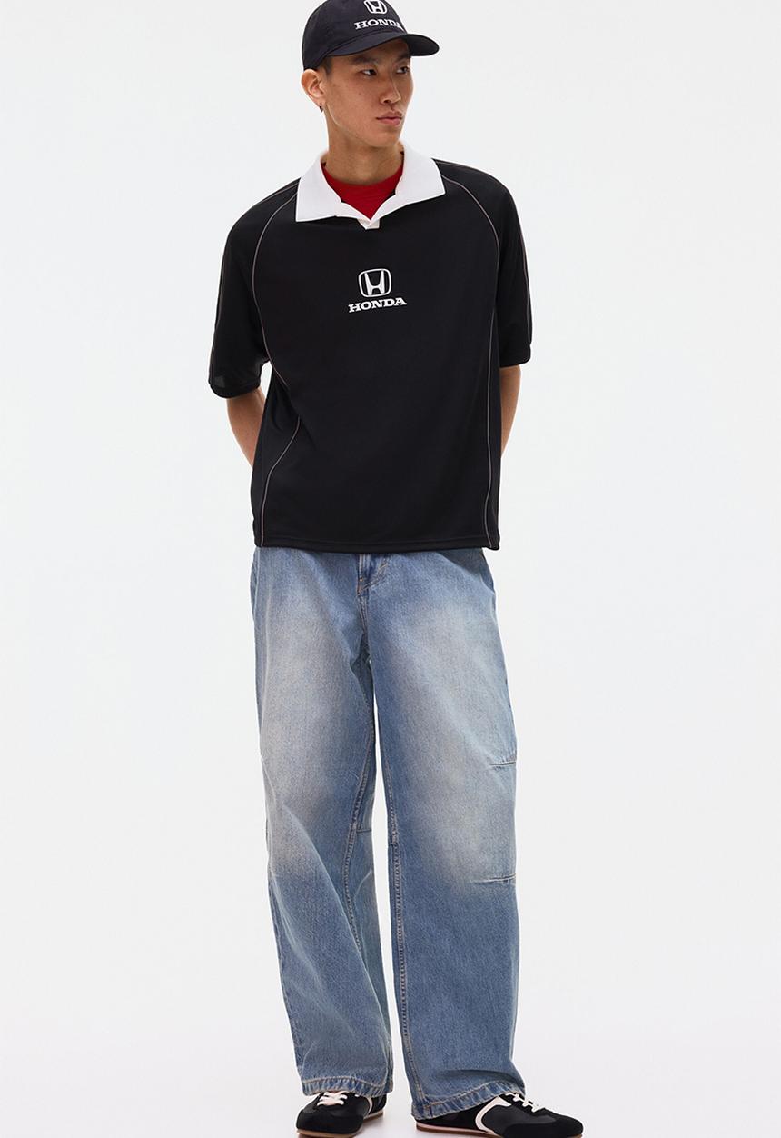 H&M - Oversized fit printed football shirt - black/honda