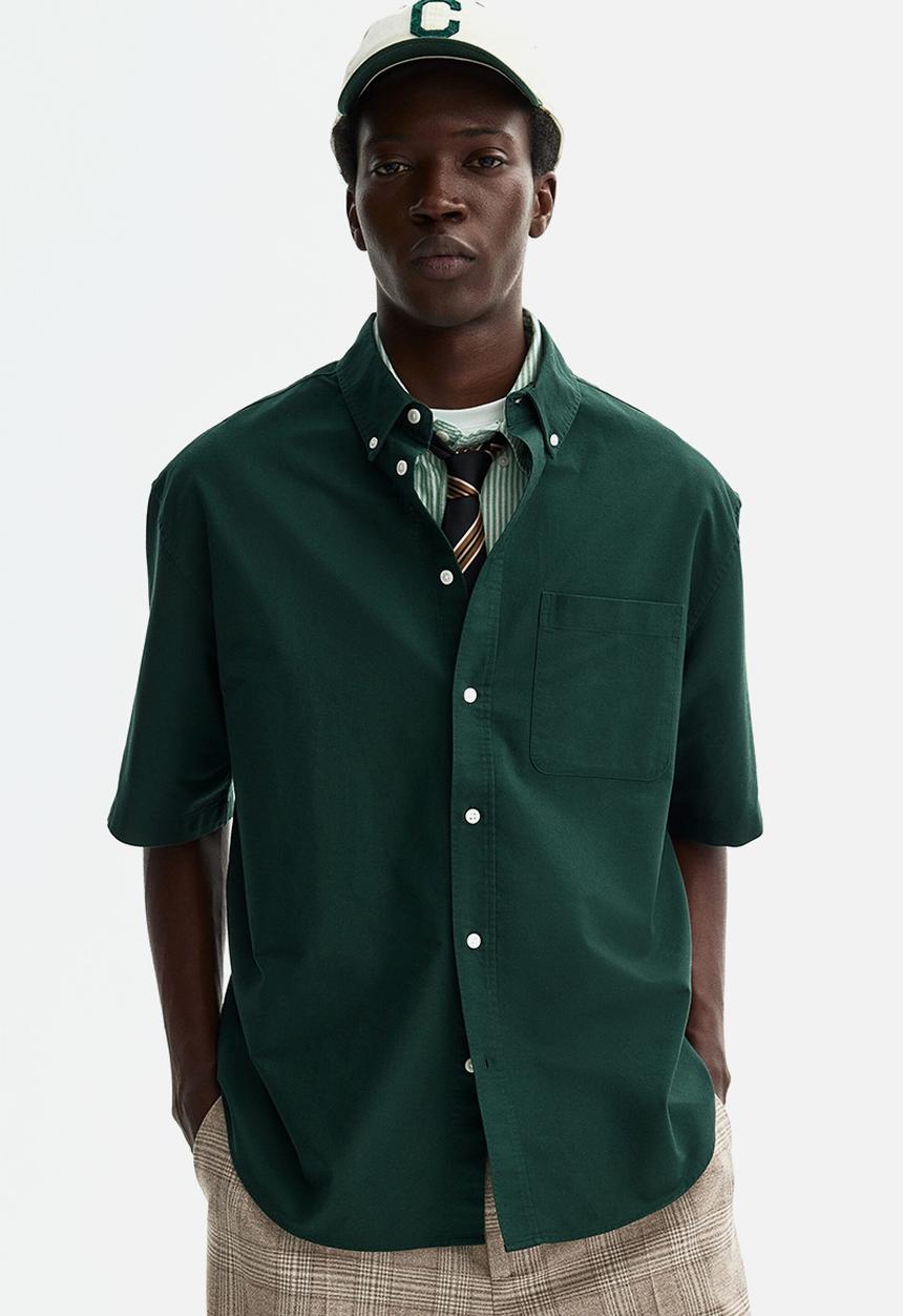 H&M - Relaxed fit short-sleeved oxford shirt - dark green