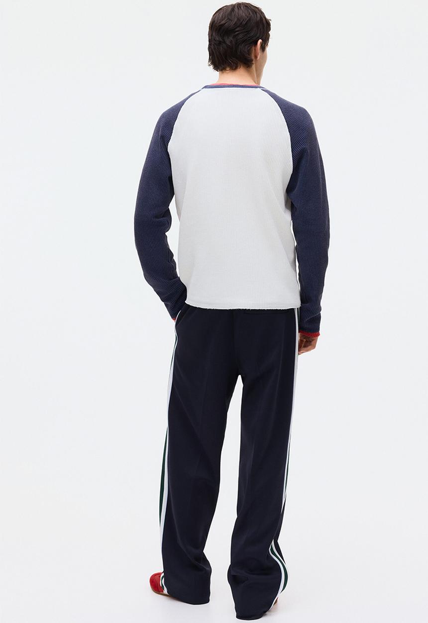 H&M - Regular fit waffled jersey top - dark blue/colour block