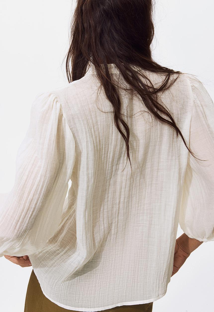 H&M - Balloon-sleeved blouse - white