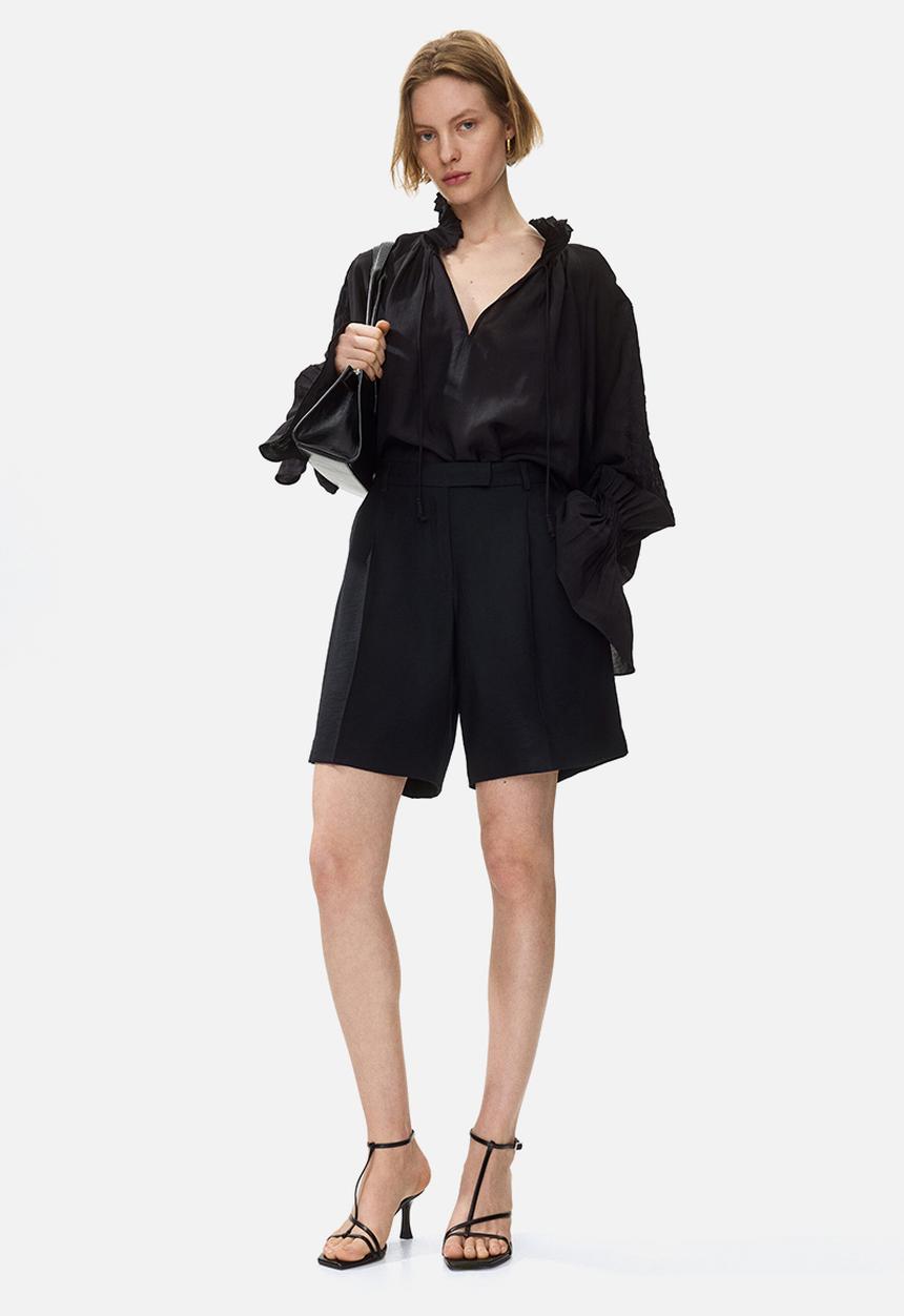 H&M - Bermuda shorts - black