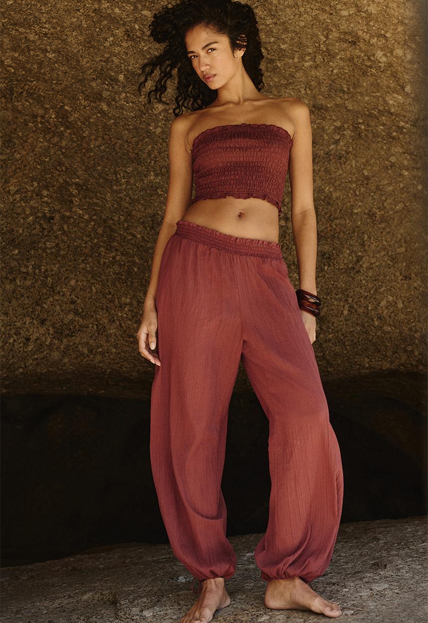 H&M - Crinkled beach trousers - rust brown