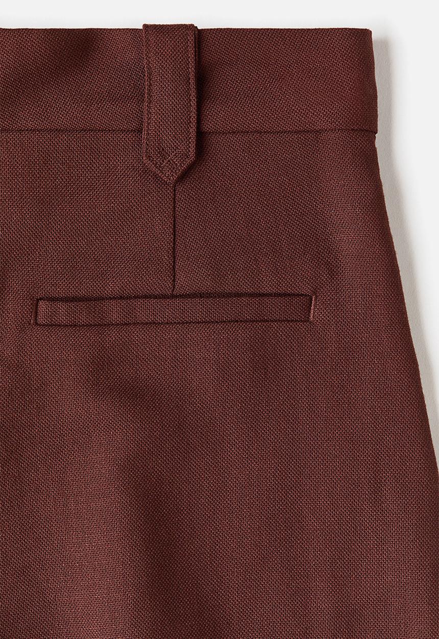 H&M - Pleat-front shorts - rust brown