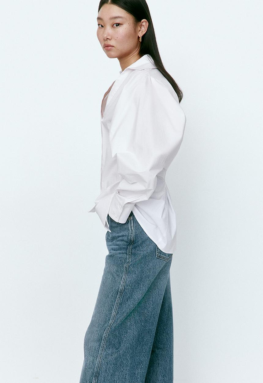 H&M - Waisted cotton shirt - white