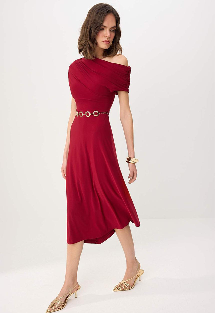Trendyol - Off-Shoulder Party Dress with Chain Belt - Burgundy