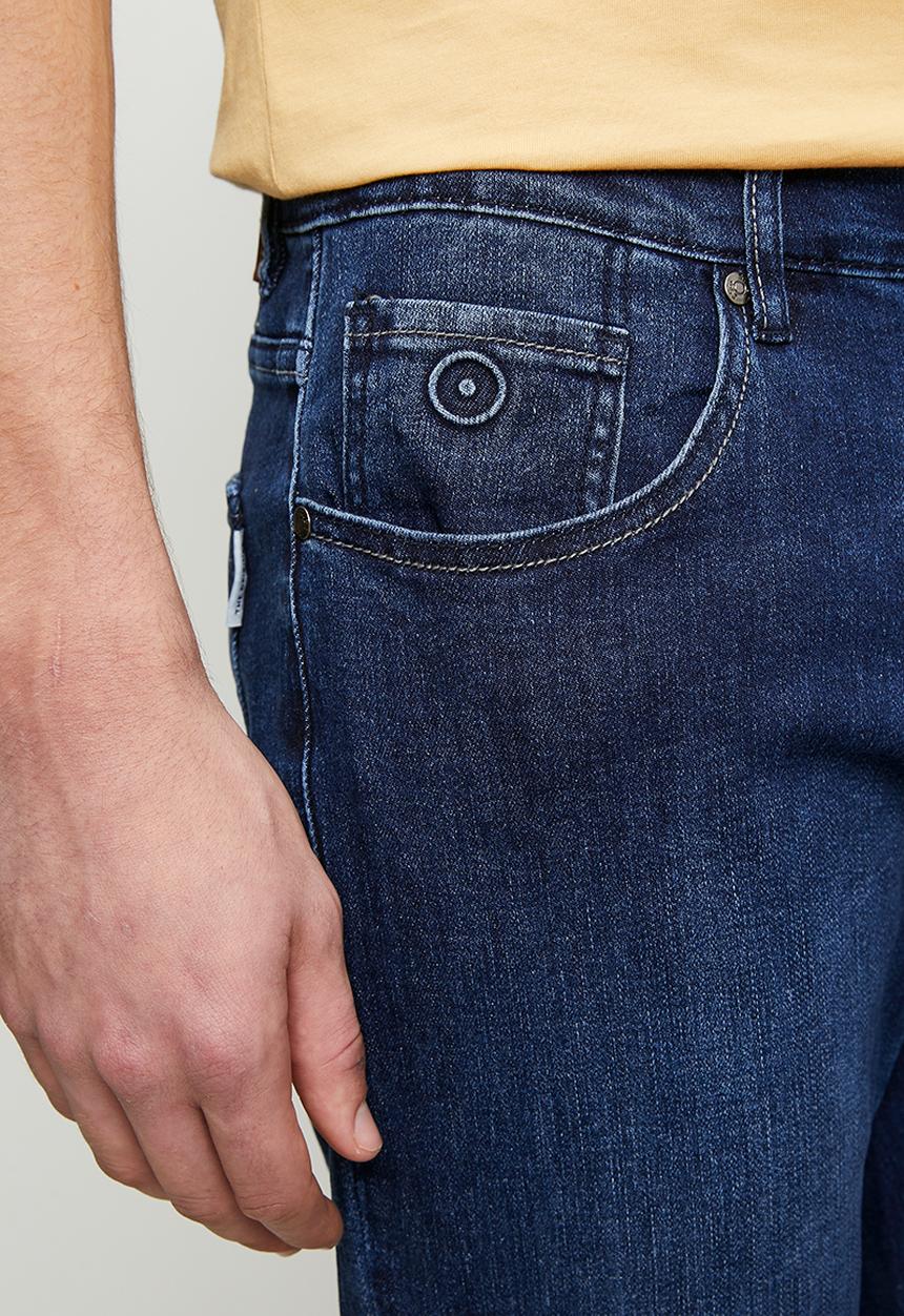 Ben Sherman - Straight Fit Classic Denim - Mid Blue