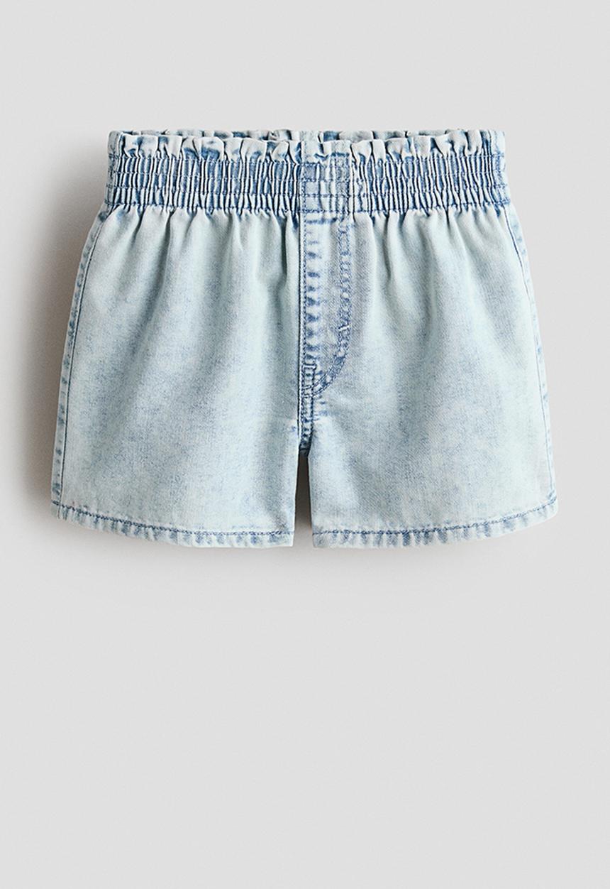 H&M - Loose fit denim shorts - light denim blue