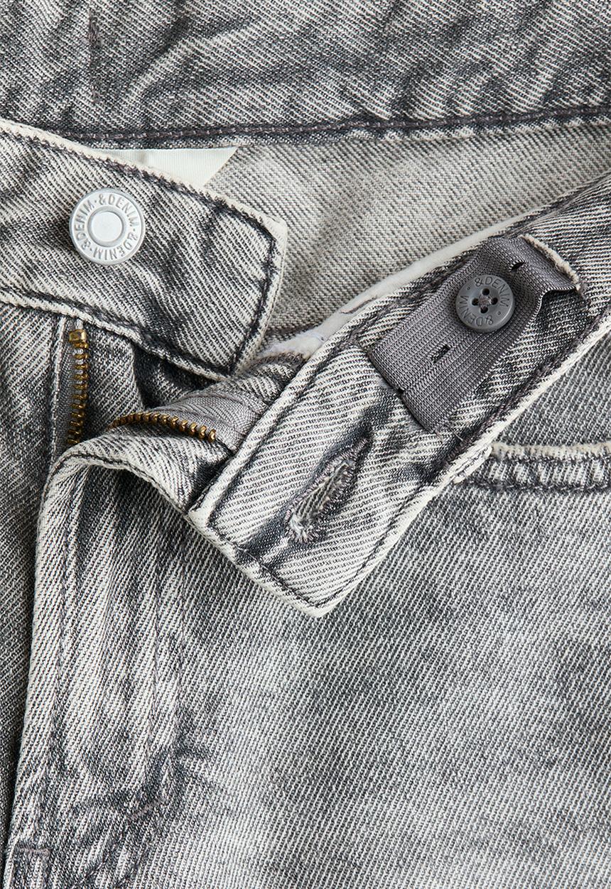 H&M - Loose-fit denim shorts - grey