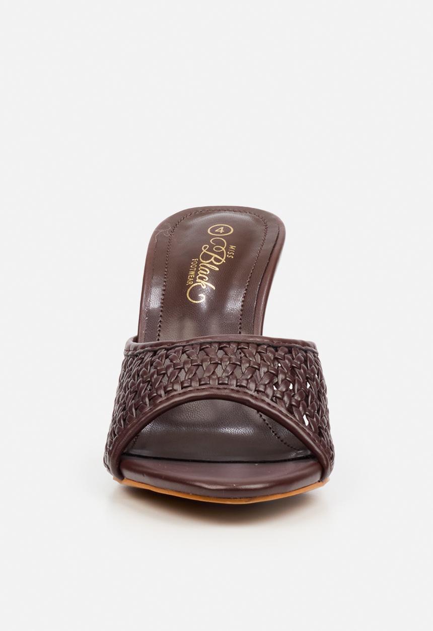 Miss Black - Nelly 8 macrame heel - chocolate