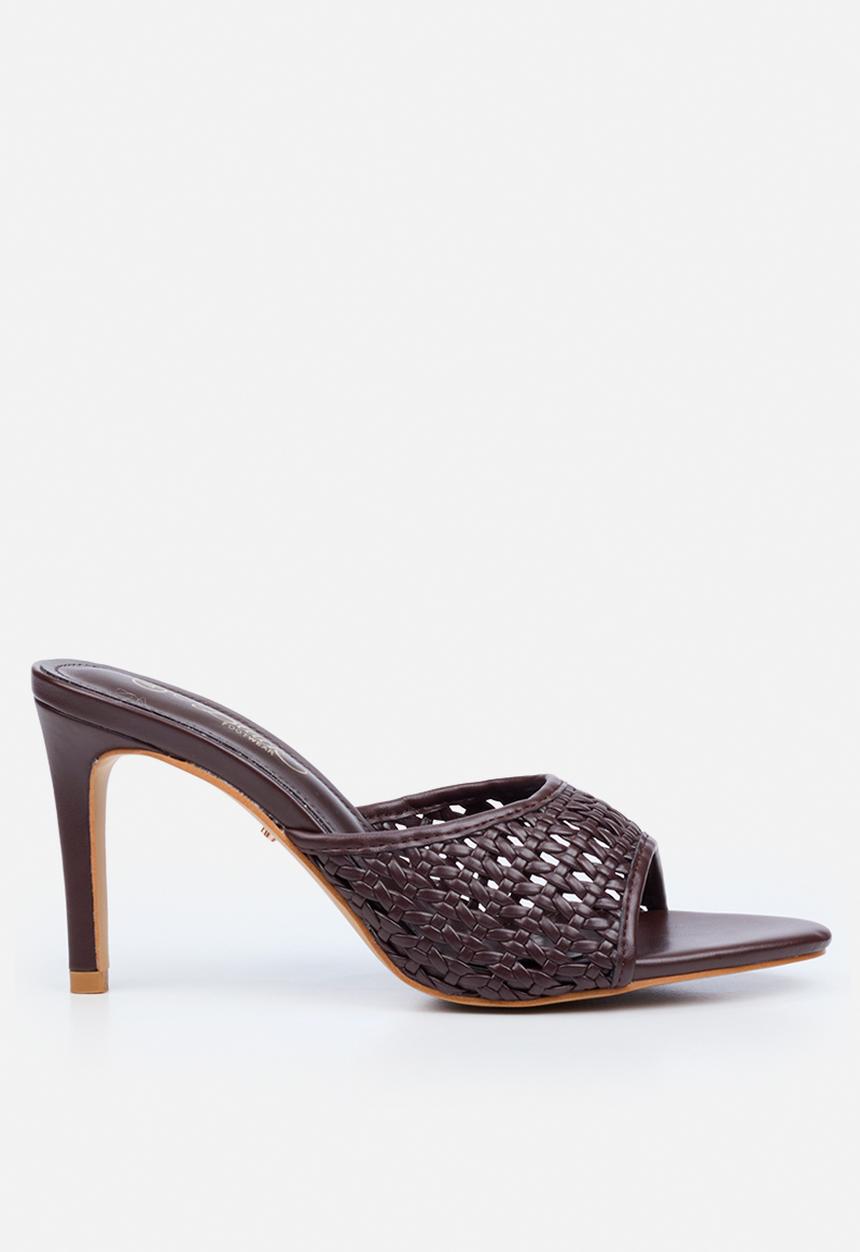 Miss Black - Nelly 8 macrame heel - chocolate