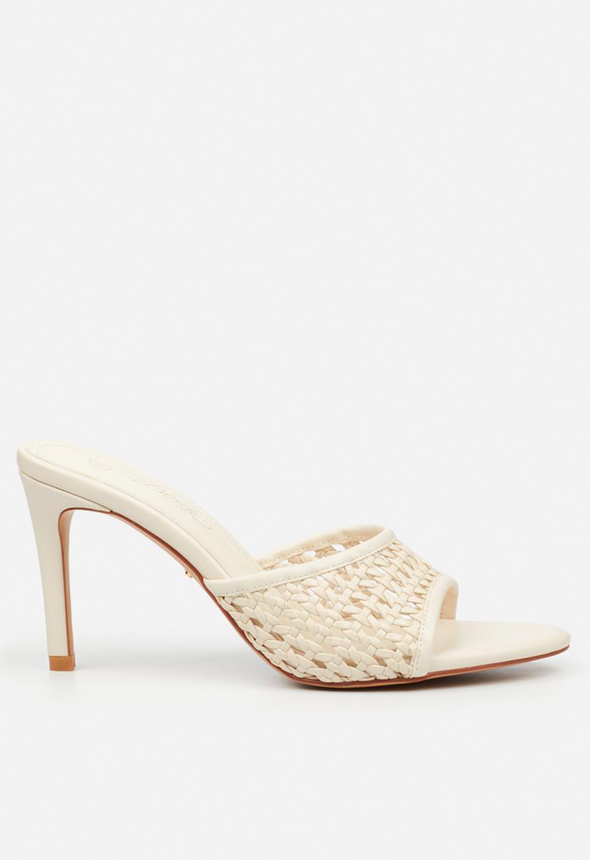 Miss Black - Nelly 8 macrame heel - ivory