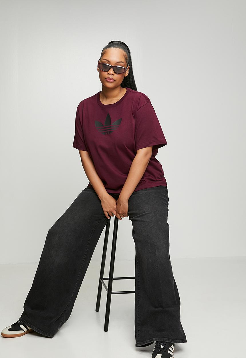 adidas Originals - Plus trefoil boxy t w tee - maroon/black