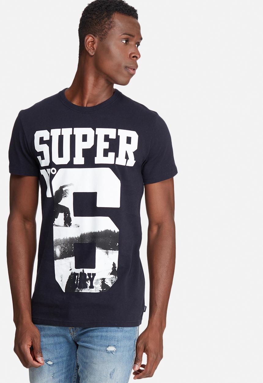 Superdry. - No 6 photographic tee