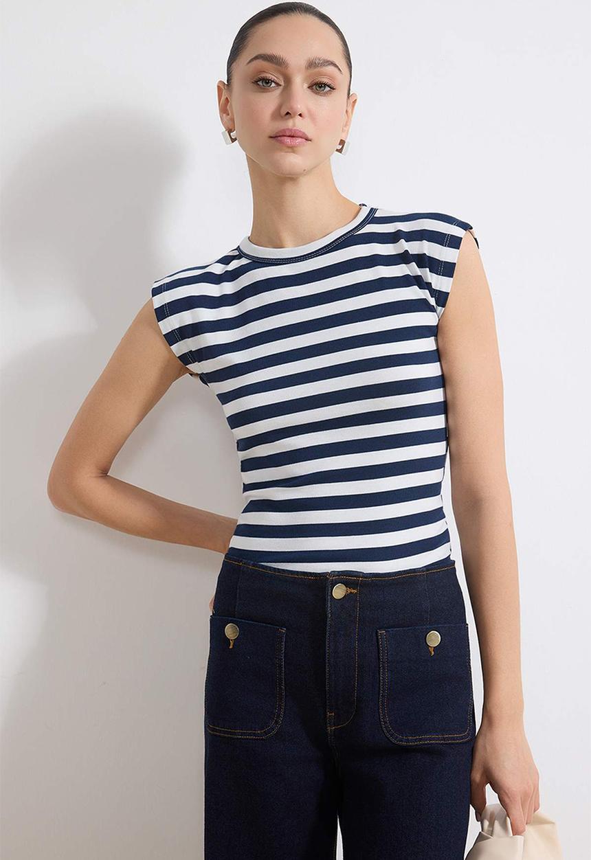 Trendyol - Fitted Viscose Knit Blouse with Balloon Sleeves - Multicolour