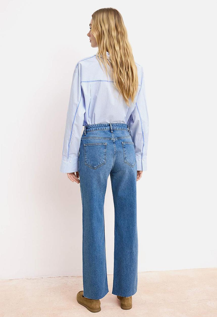 Trendyol - Cut-Leg High-Waist Straight Jeans - Blue