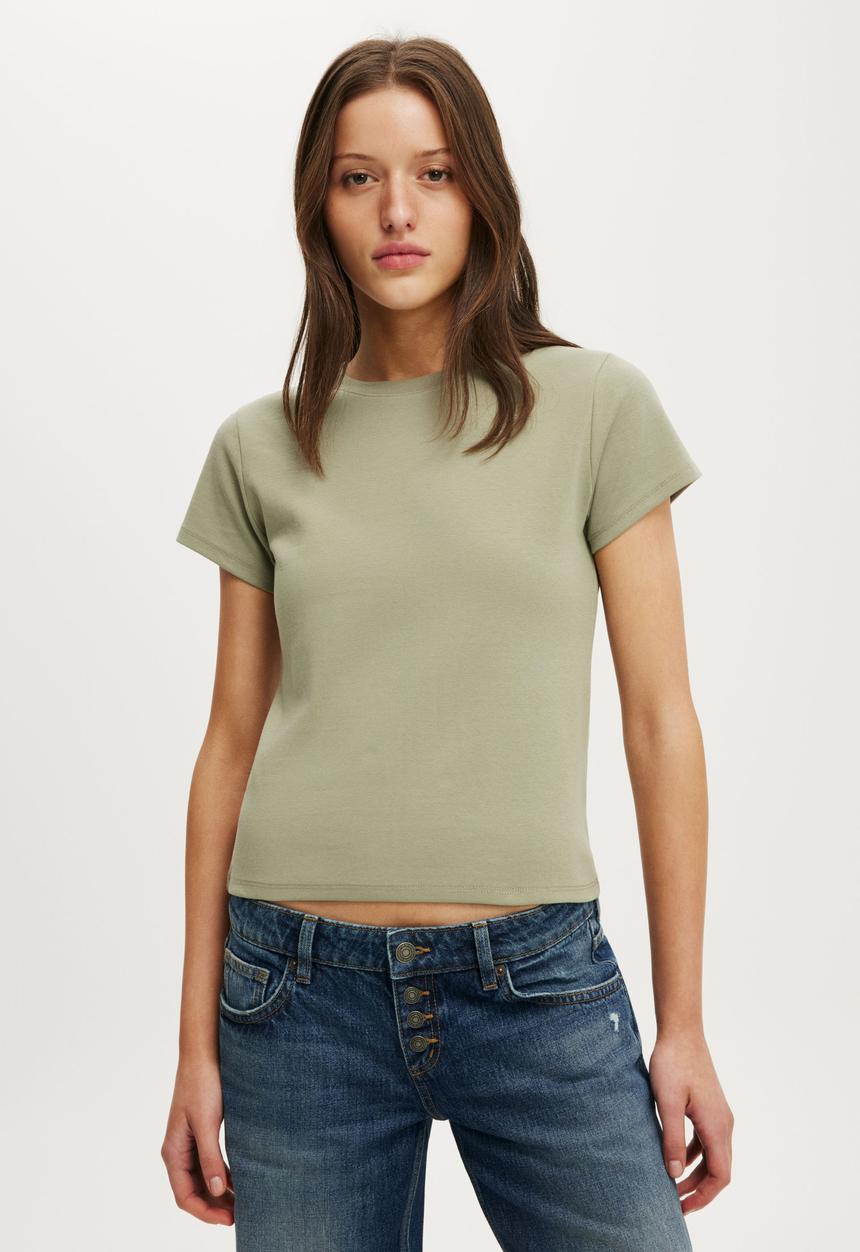 Cotton On - 90s Baby Tee - Pale Eucalyptus