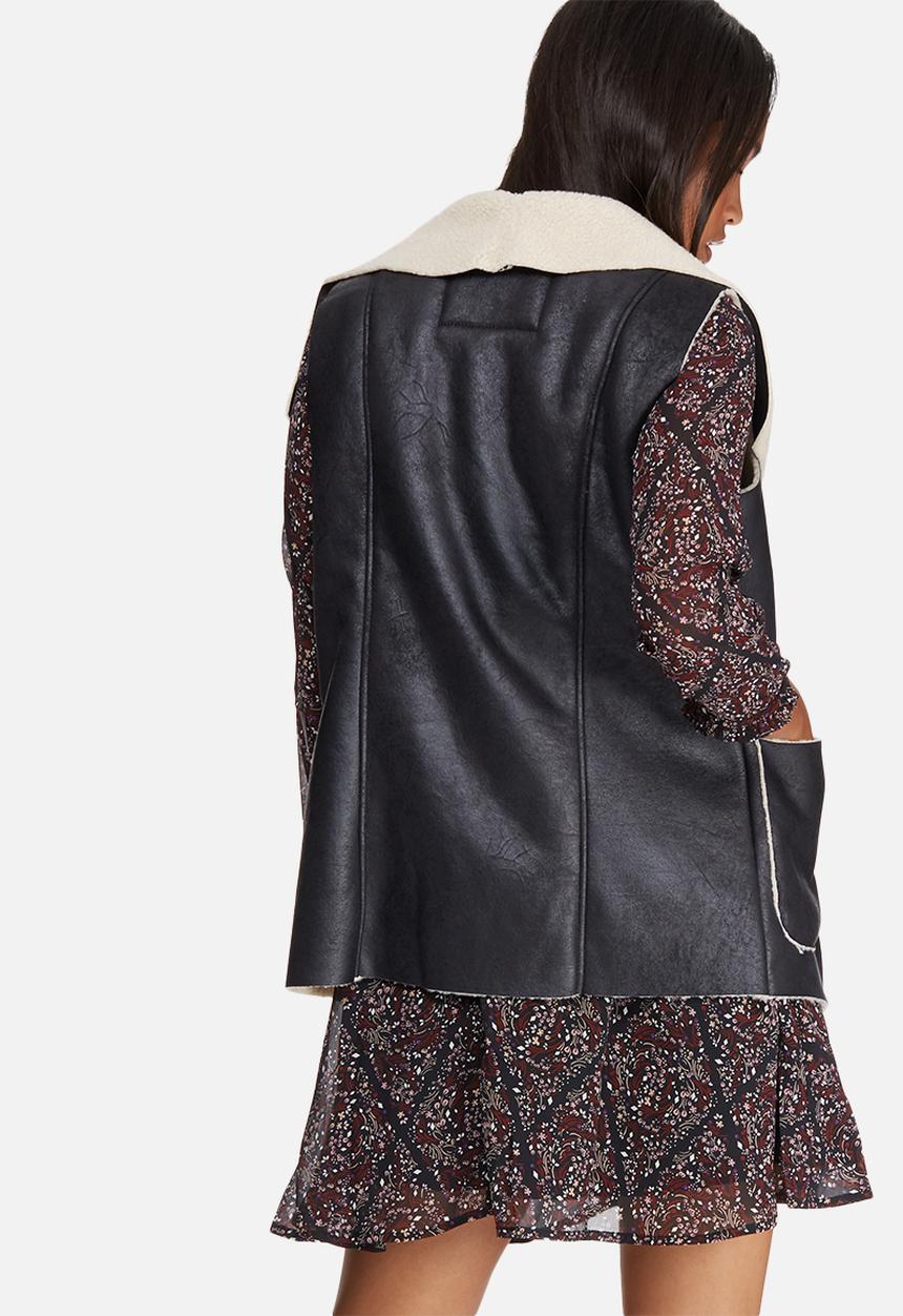 Vero Moda - Smile waistcoat