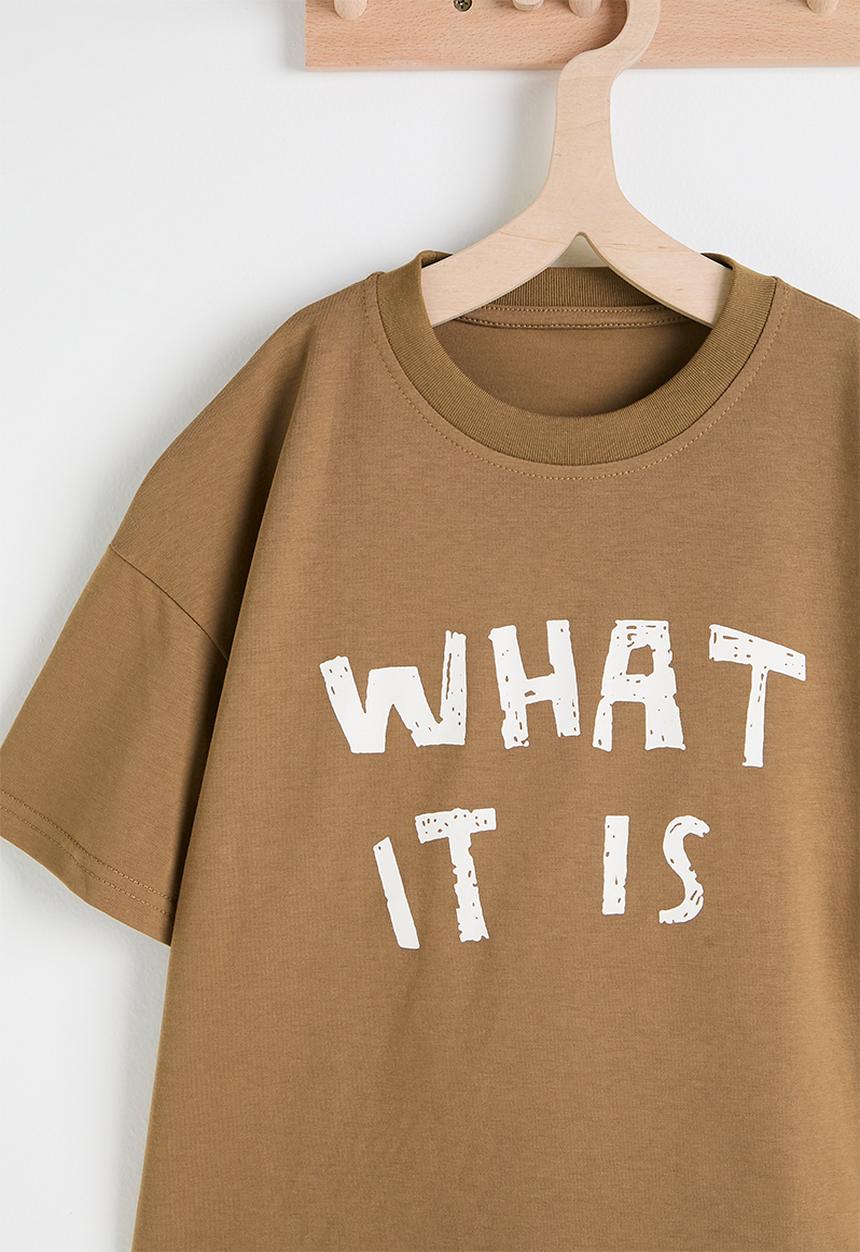 Pop Candy - Slogan crew neck tee with mini pouch - camel brown/cream