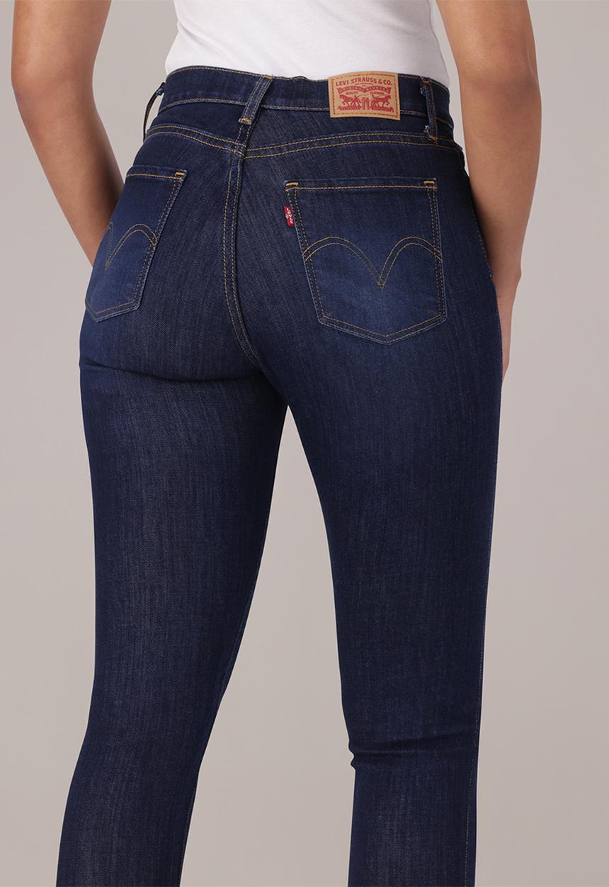 Levi’s® - Curvy Super Skinny - Bringing The Game Club