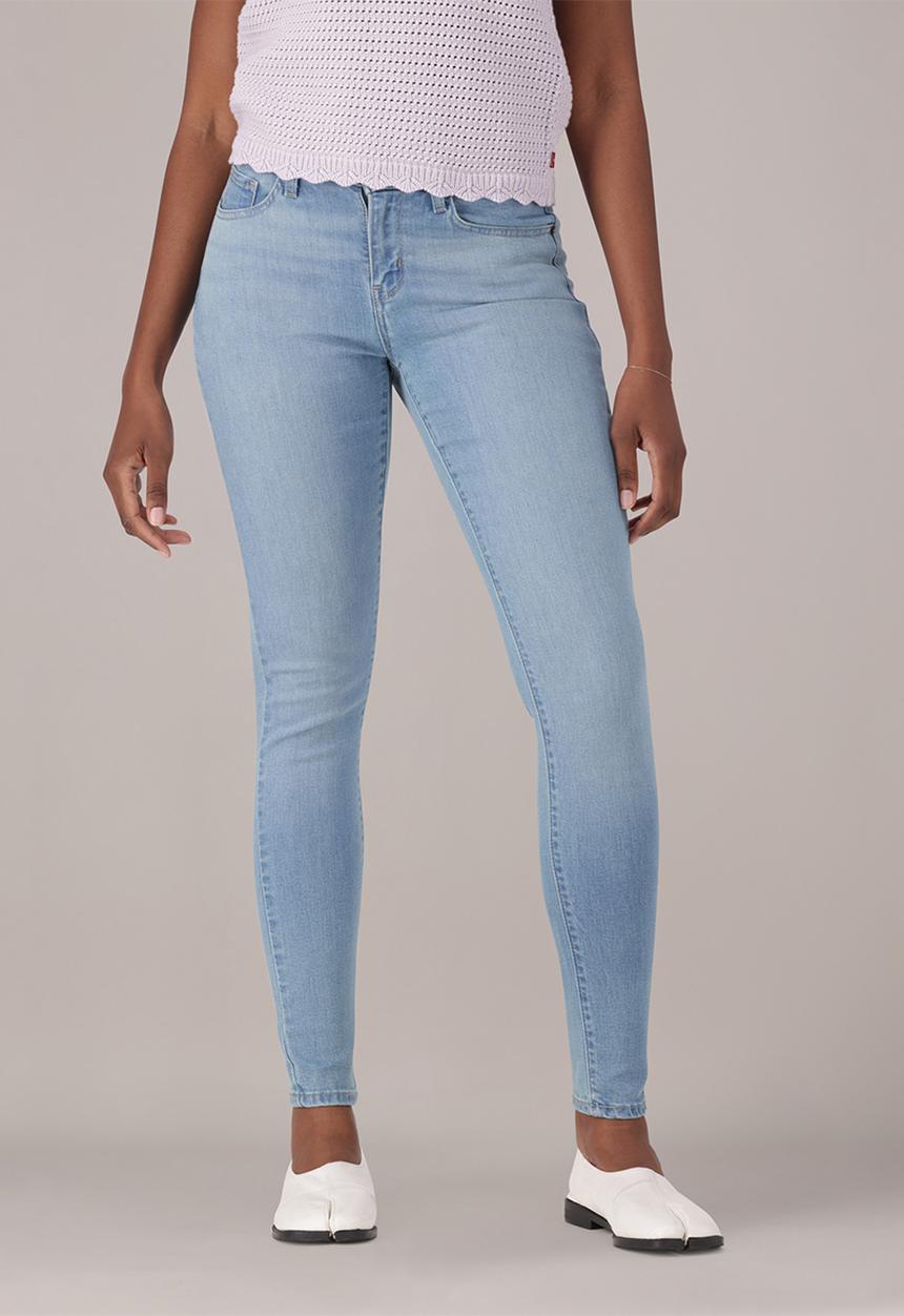 Levi’s® - Curvy Super Skinny - Eternal Indigo Light