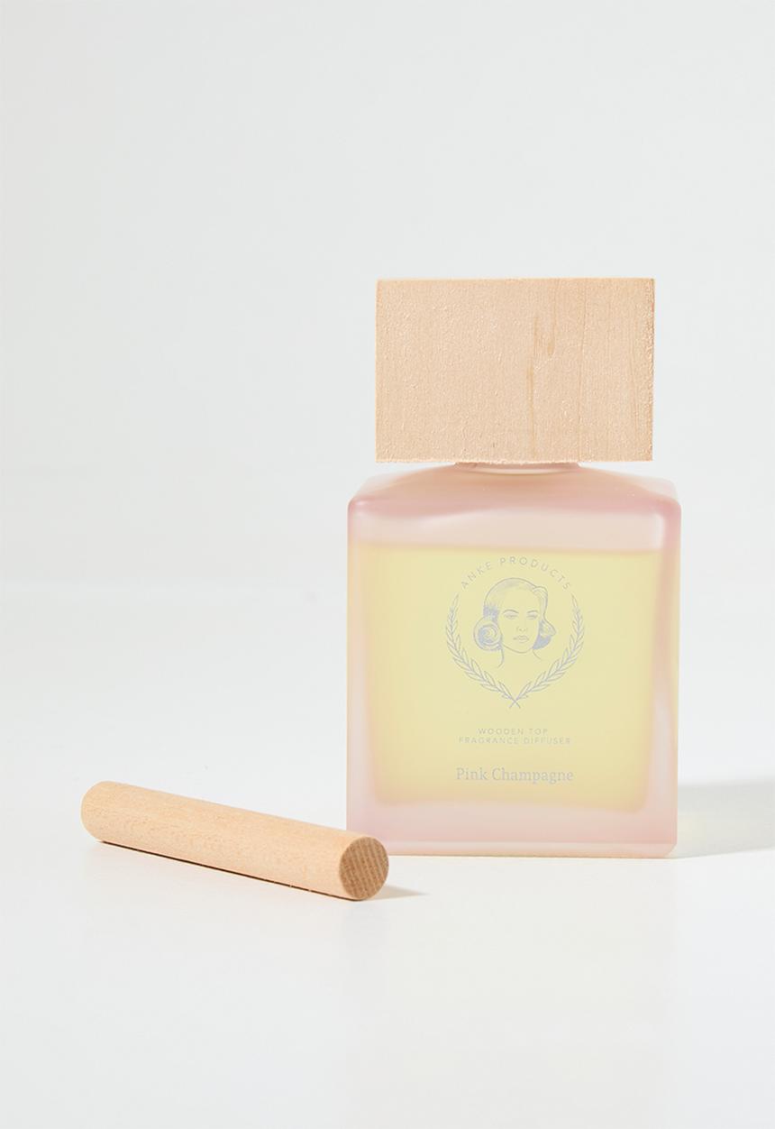Anke Products - Pink champagne diffuser & candle gift set
