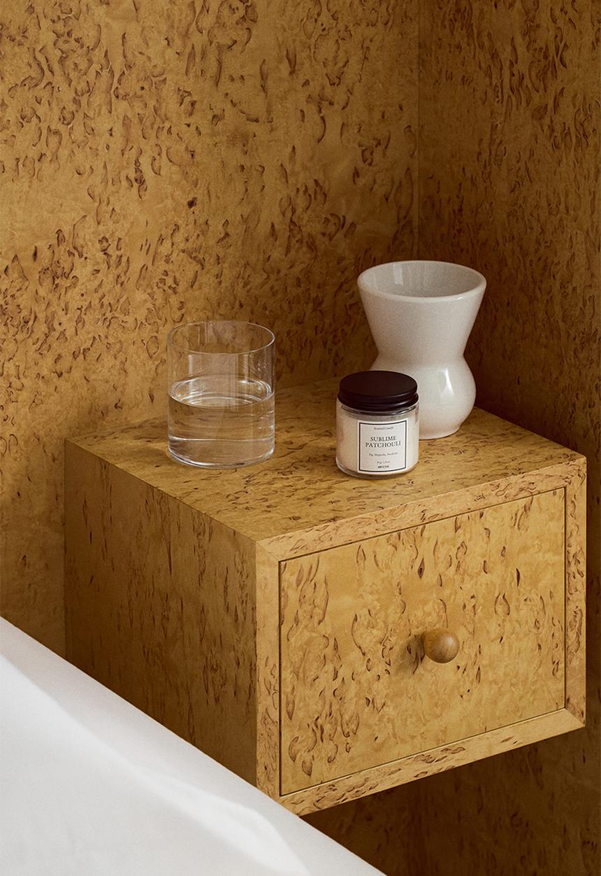 H&M - Scented candle in glass holder - sublime patchouli