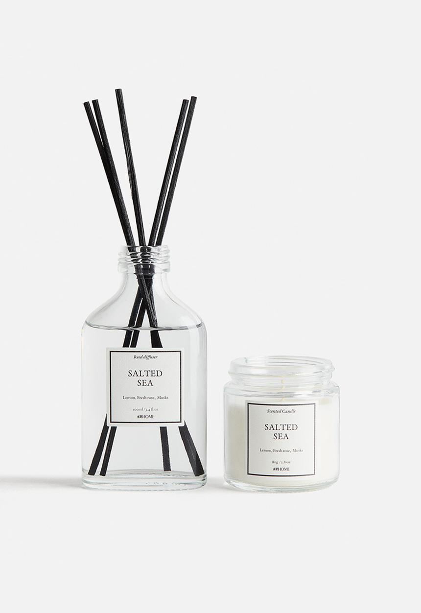 H&M - Scented candle in glass holder - salted sea