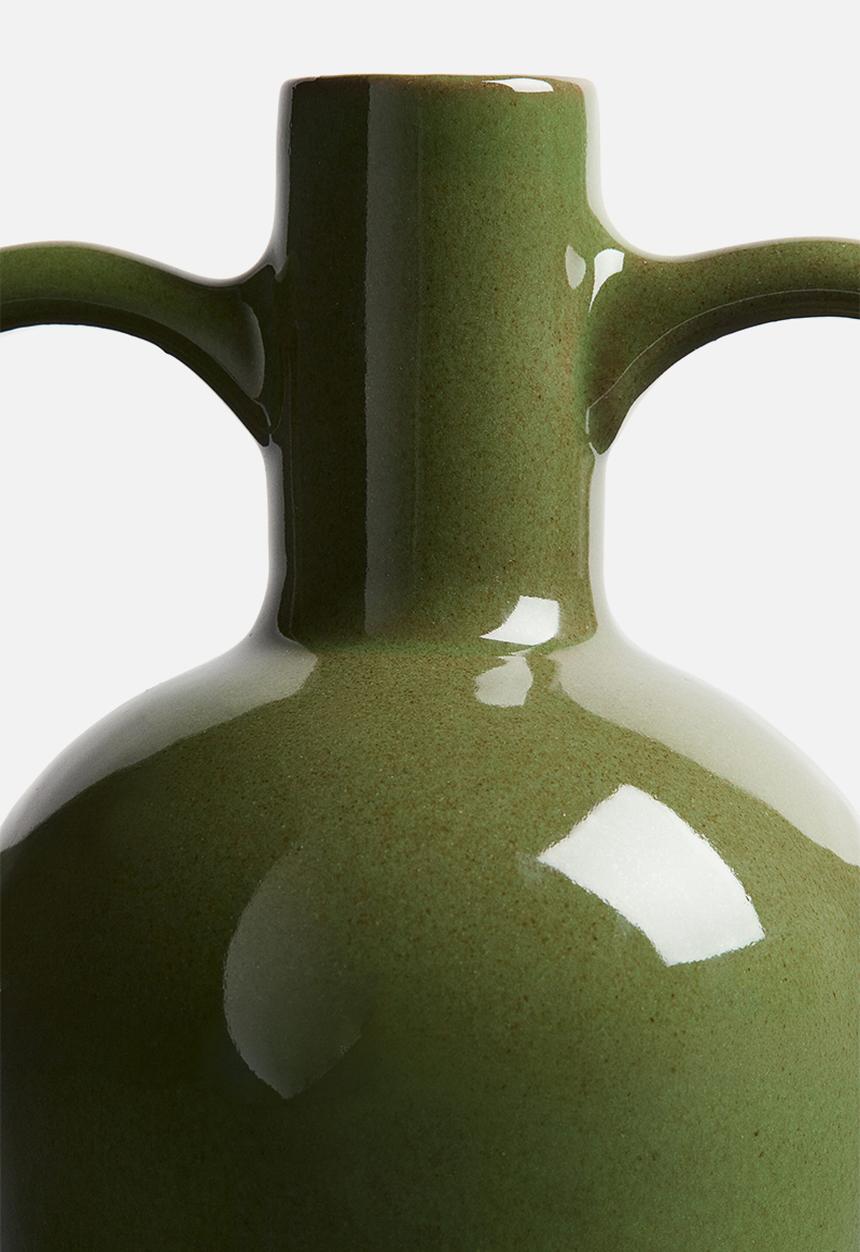 H&M - Terracotta vase - moss green