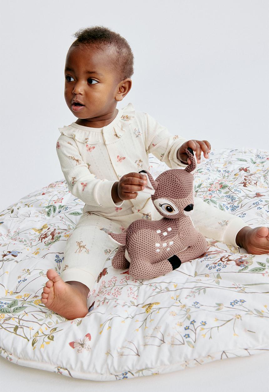 H&M - Printed pointelle sleepsuit - cream/bambi