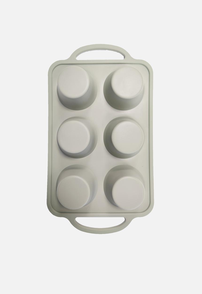 Home Classix - Home Classix Silicone Muffin Tray With Solid Handle - medium green