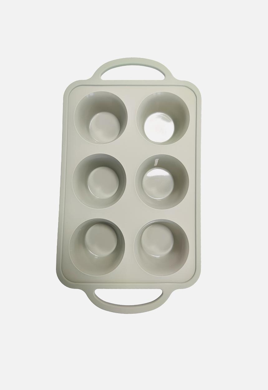 Home Classix - Home Classix Silicone Muffin Tray With Solid Handle - medium green
