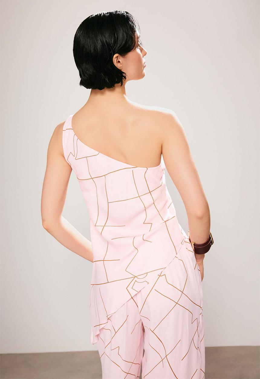Trendyol - Asymmetric Patterned Satin Blouse - Pink