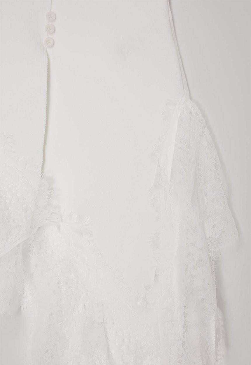 Trendyol - V-Neck Lace Detail Knit Blouse - Ecru