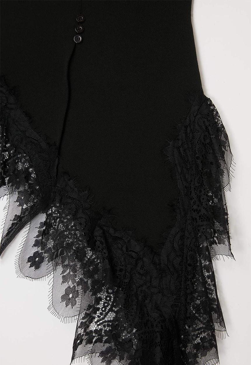 Trendyol - V-Neck Lace Detail Knit Blouse - Black