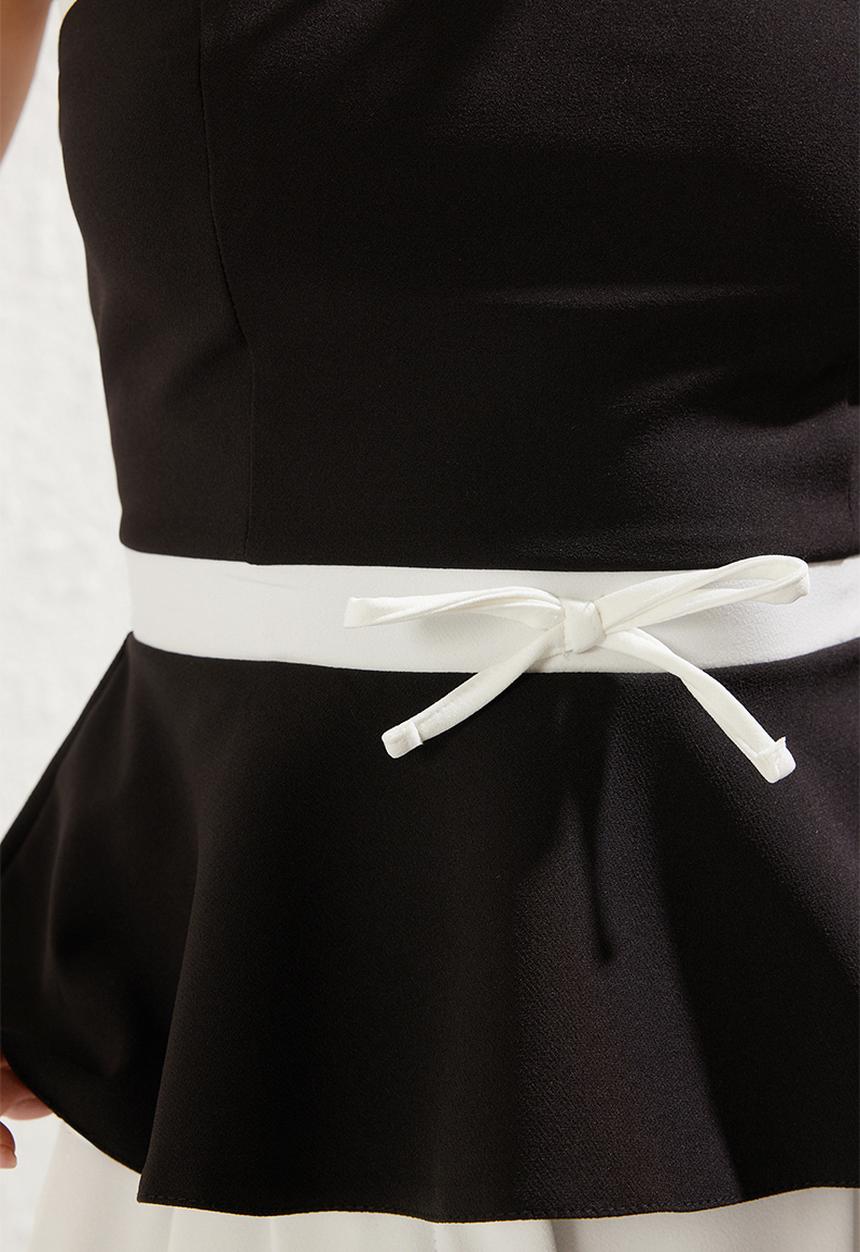 Trendyol - Strapless Bow Detail Woven Bustier - Black-White