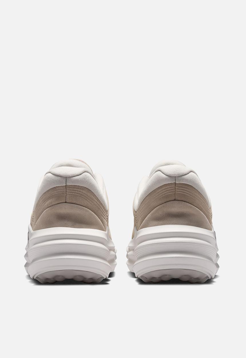 Nike - NIKE 24.7 SNEAKER