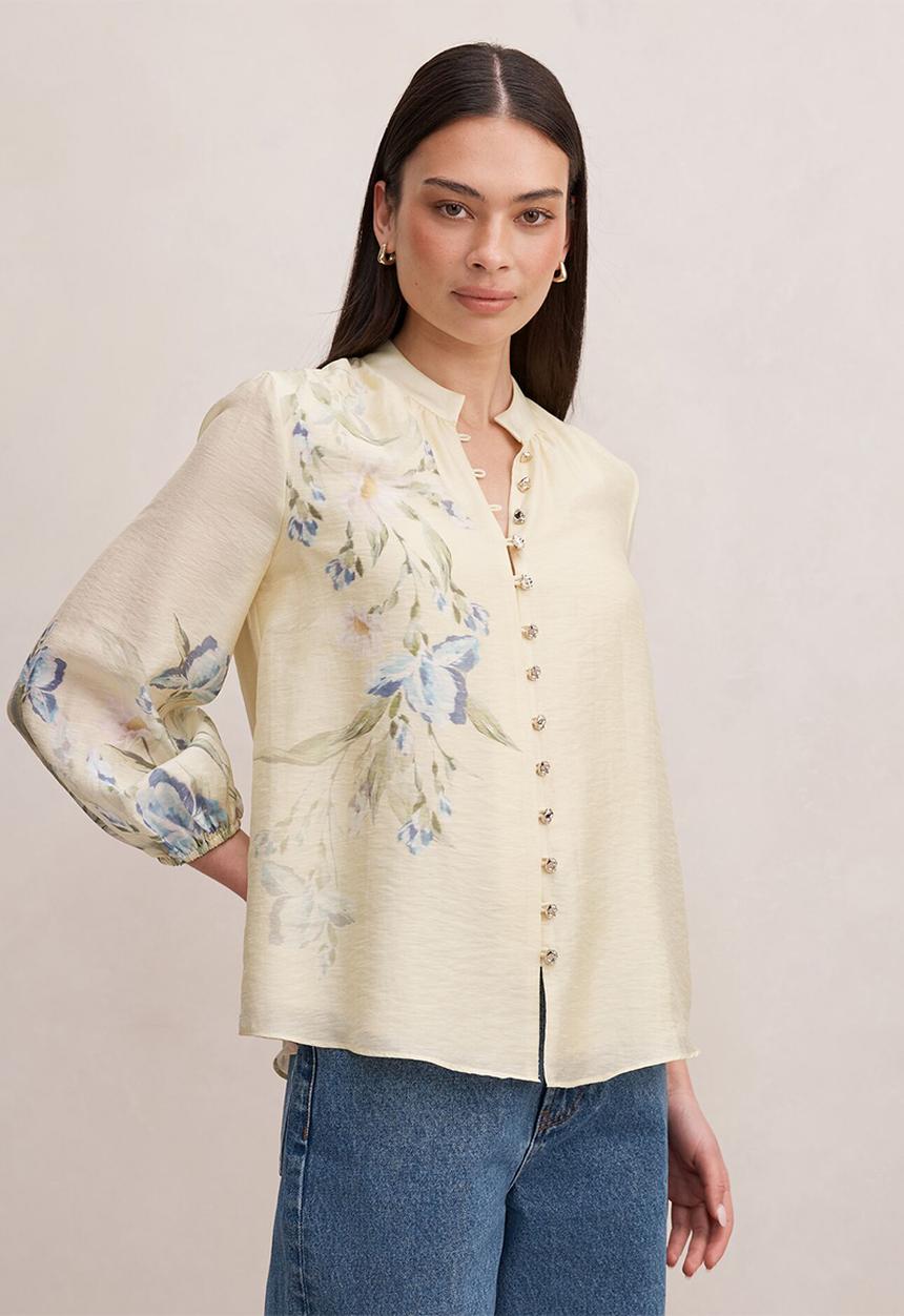 Forever New - Dolly placement print blouse in light halifax floral