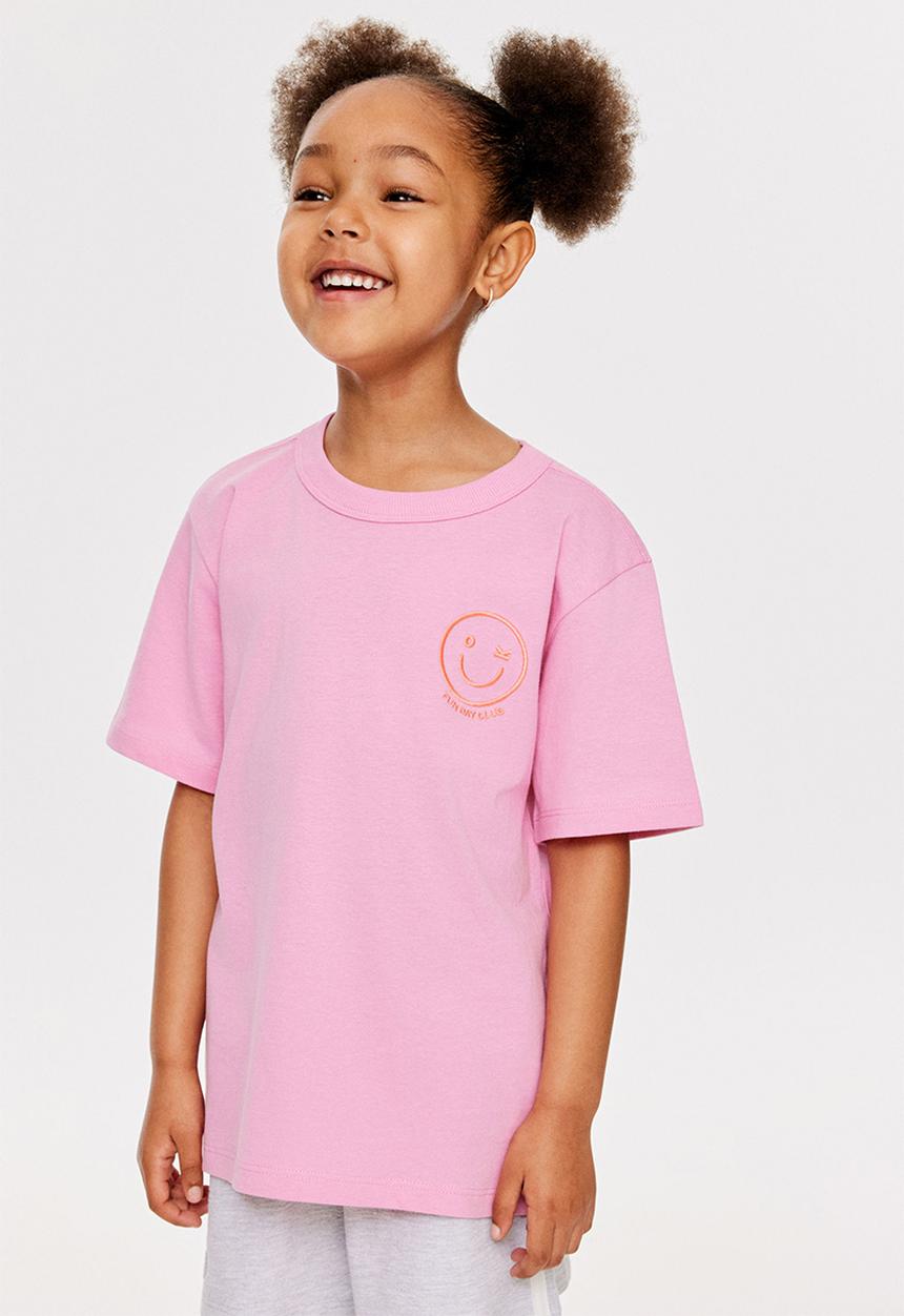 Cotton On - Essential Short Sleeve Graphic Tee - Strawberry Milk Washed/Funday