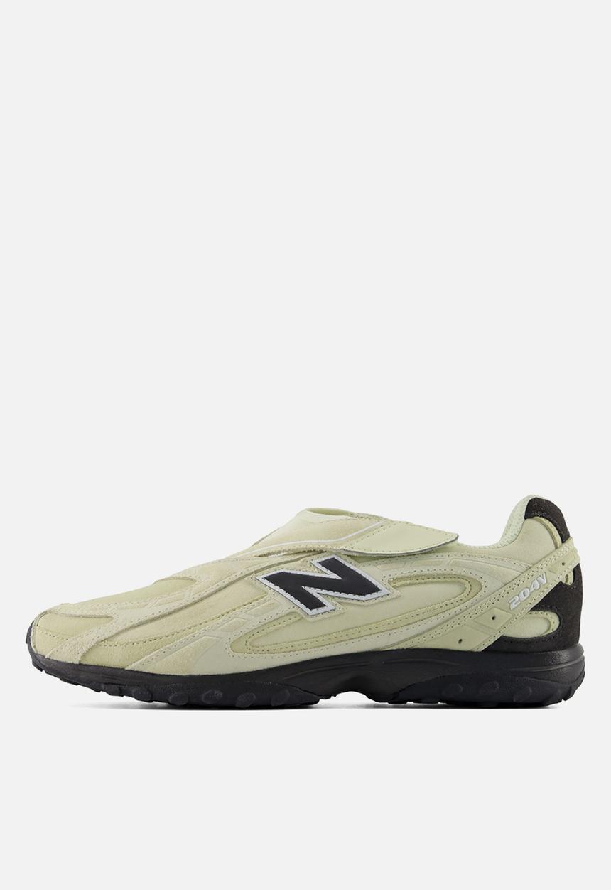 New Balance  - 204V - light brown