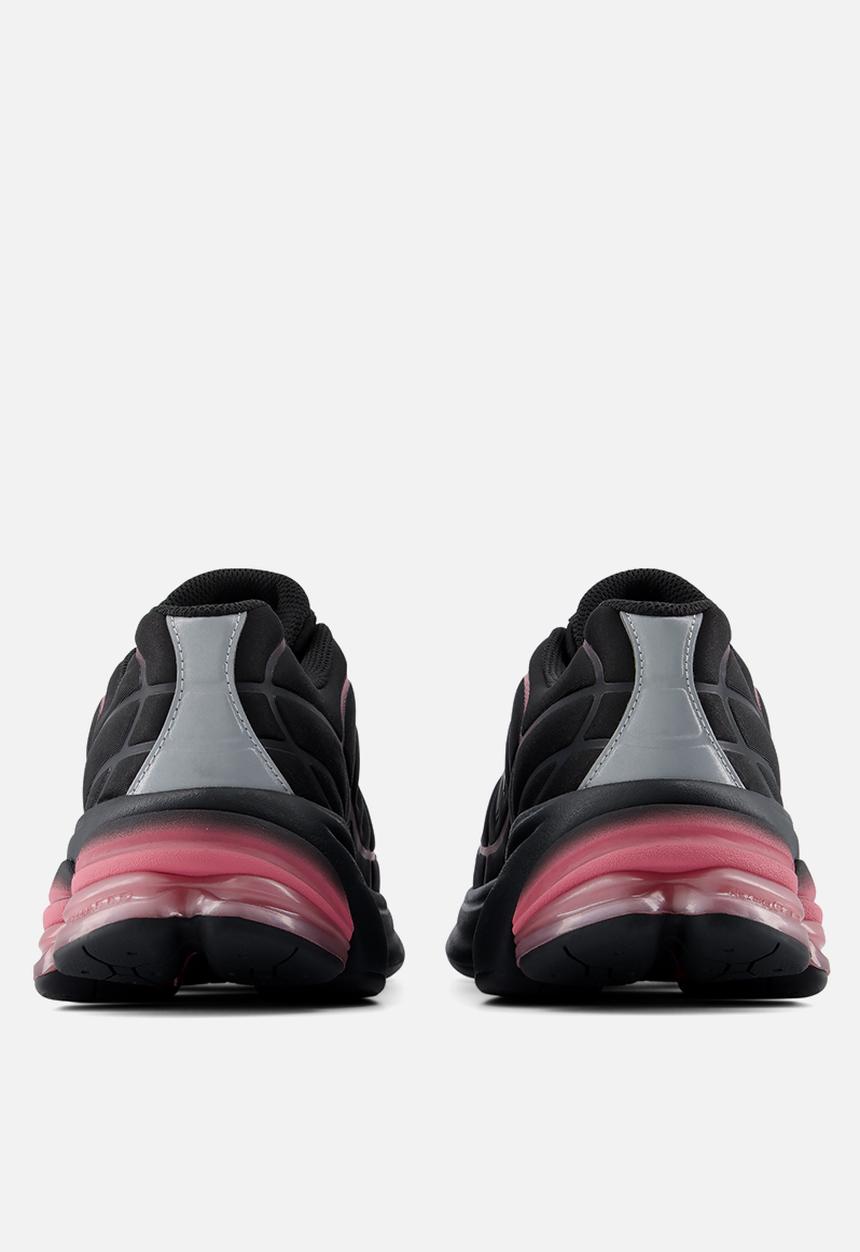New Balance  - 5030