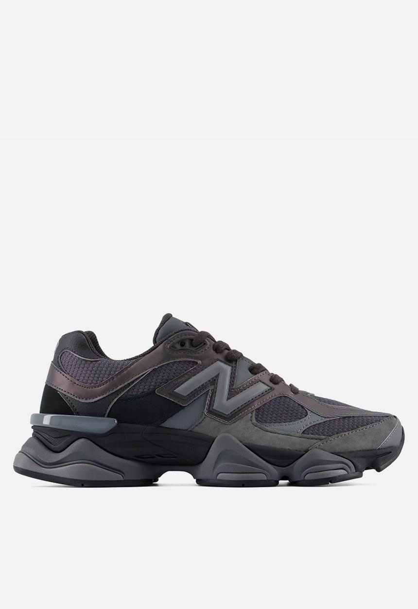 New Balance  - 9060