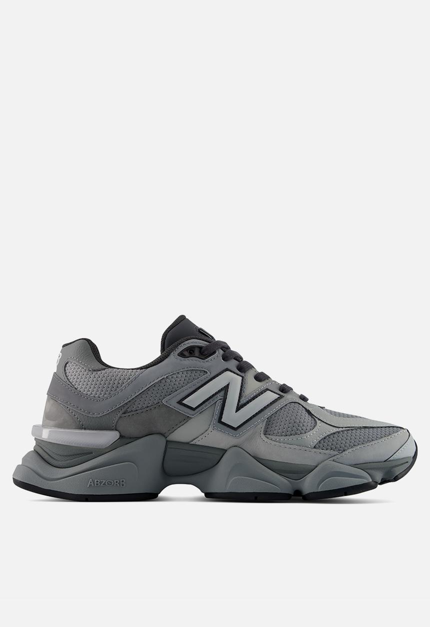 New Balance  - 9060